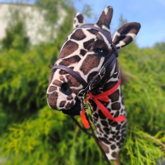 Żyrafa na kiju hobby horse giraffe