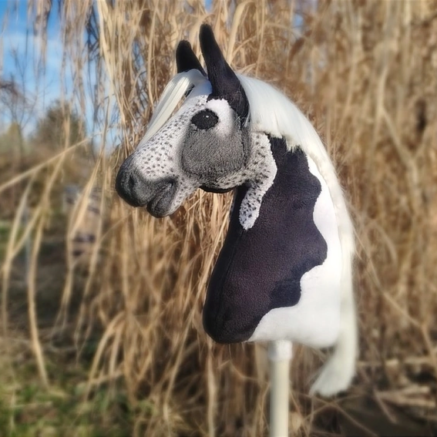 Hobby horse srokaty tobiano realistyczny A3