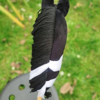 Hobby horse srokaty tobiano realistyczny a4