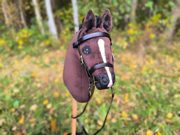 Hobby horse gniady realistyczny konik na kiju A4