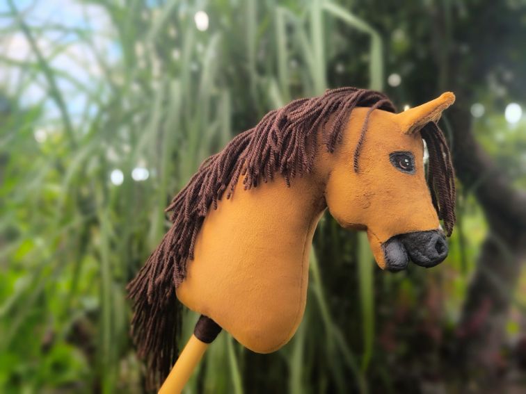 Hobby horse kasztanek realistyczny A4 mustang konik na kiju